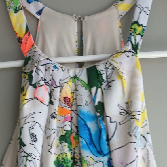 Express - Picture 4 of 8